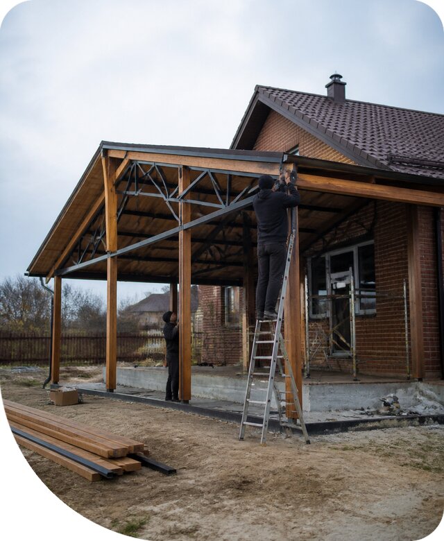 Пристройка навеса к дому и участку в Урюпинске под ключ